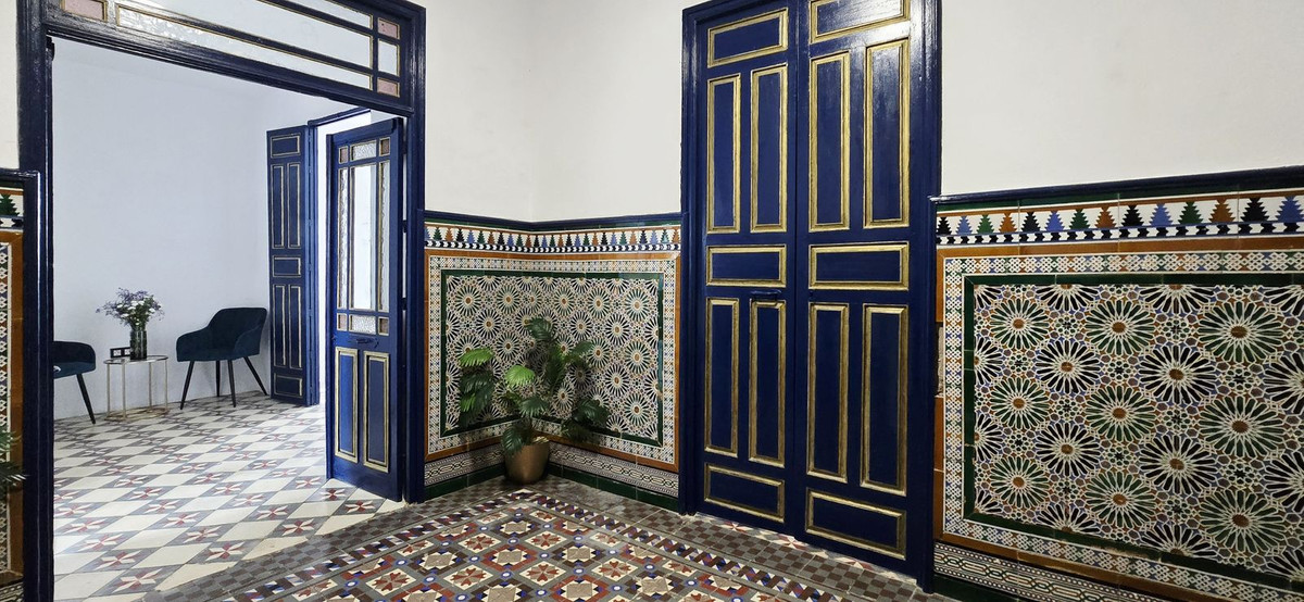 Appartement te koop in Almayate | 4 slaapkamers H5404231