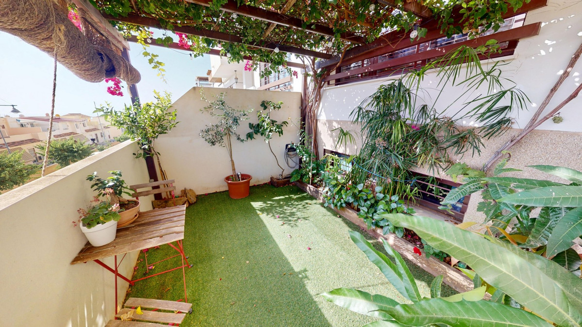Huis te koop in Almayate | 3 slaapkamers H5482762