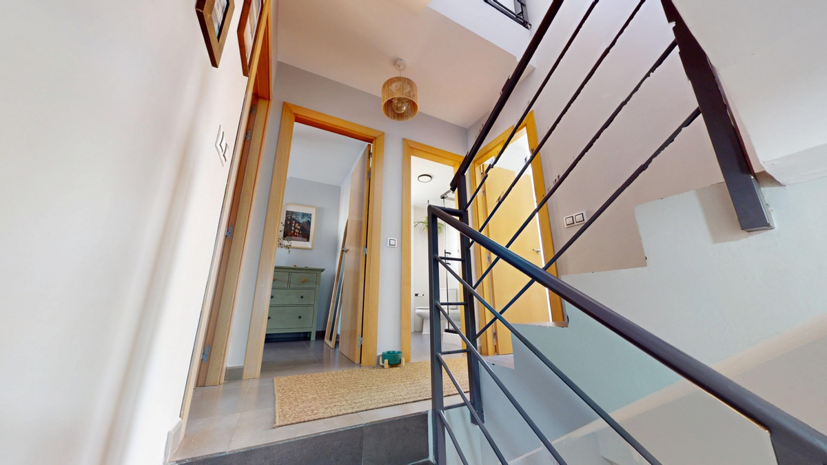 Huis te koop in Almayate | 3 slaapkamers H5482762