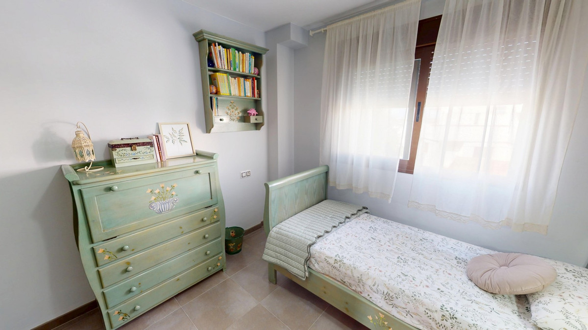 Huis te koop in Almayate | 3 slaapkamers H5482762