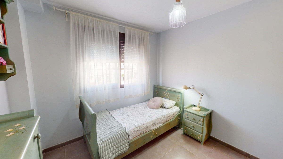 Huis te koop in Almayate | 3 slaapkamers H5482762