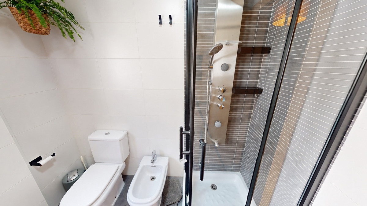 Huis te koop in Almayate | 3 slaapkamers H5482762