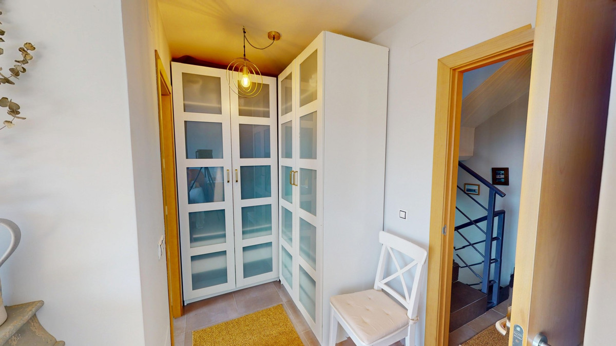 Huis te koop in Almayate | 3 slaapkamers H5482762