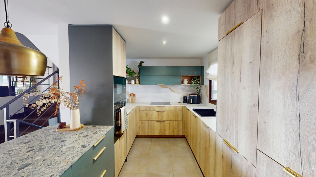 Huis te koop in Almayate | 3 slaapkamers H5482762