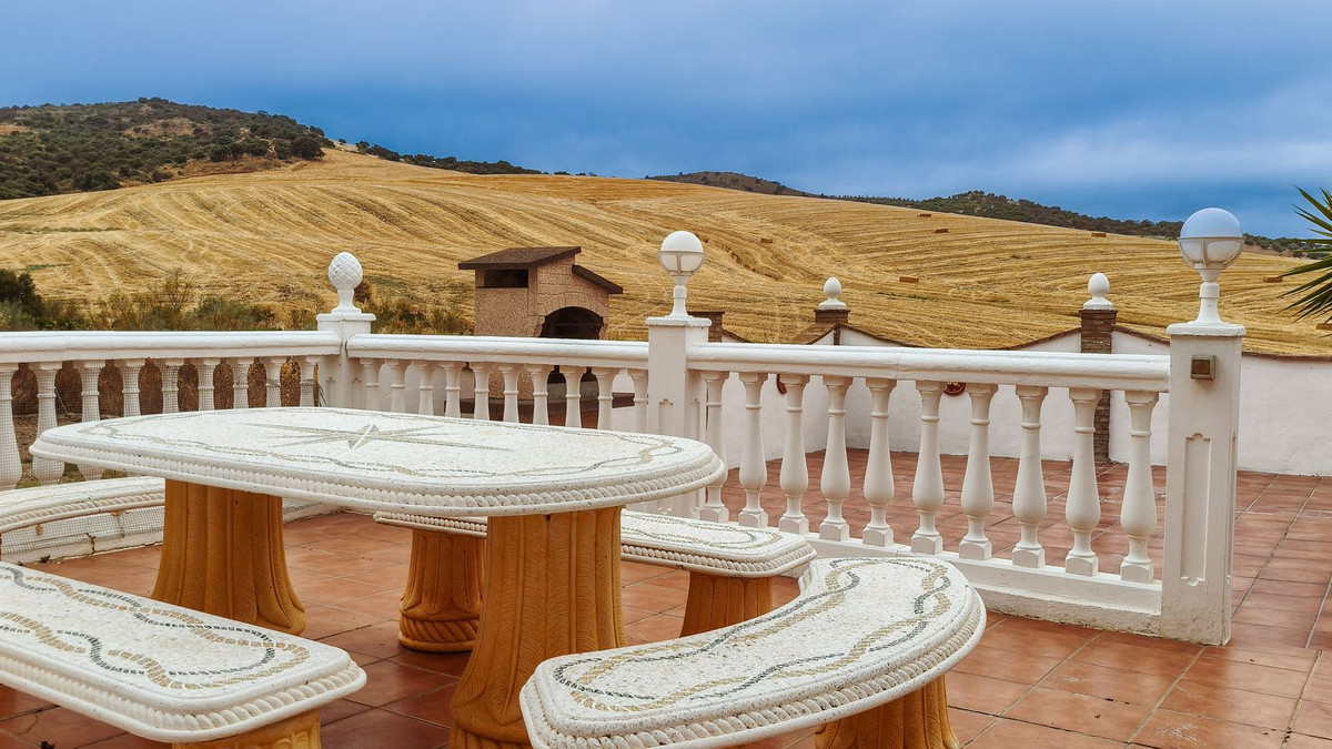 Finca - Cortijo te koop in Almogía | 3 slaapkamers H5172727