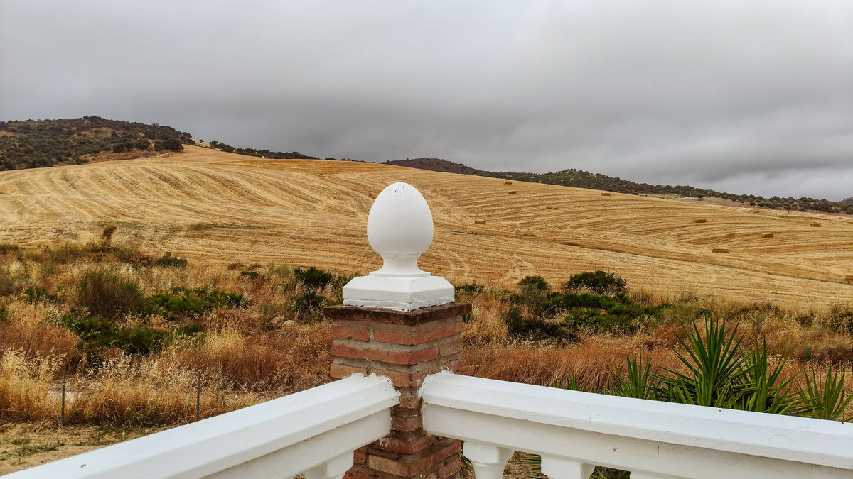 Finca - Cortijo te koop in Almogía | 3 slaapkamers H5172727