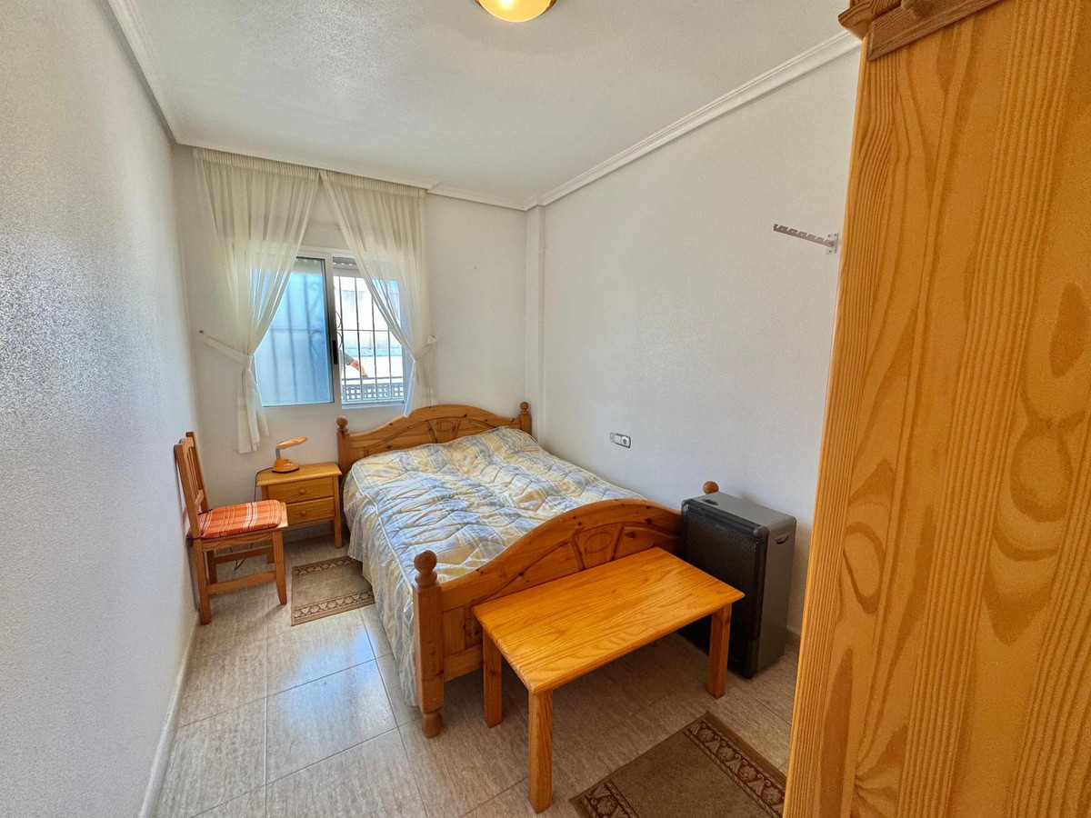 Appartement te koop in Almoradi | 2 slaapkamers H5186272