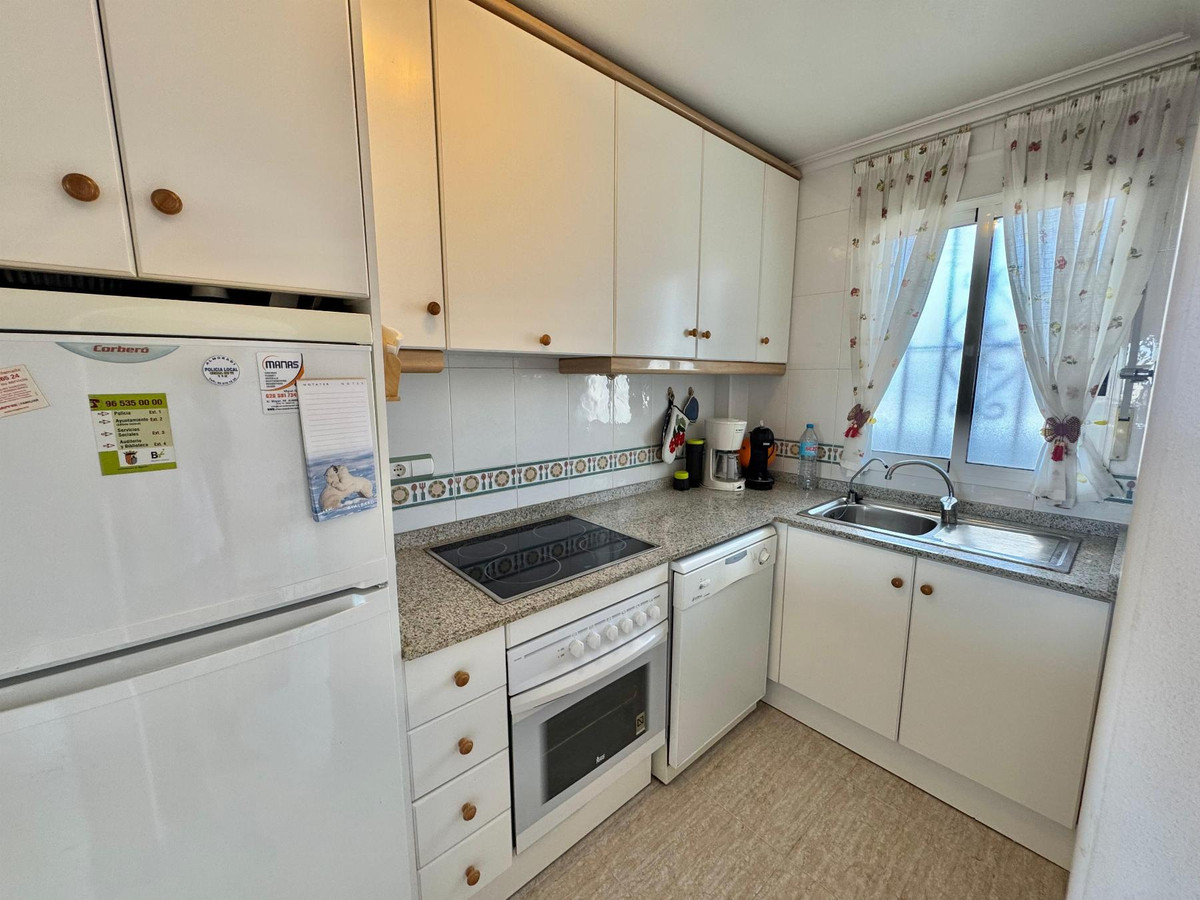 Appartement te koop in Almoradi | 2 slaapkamers H5186272