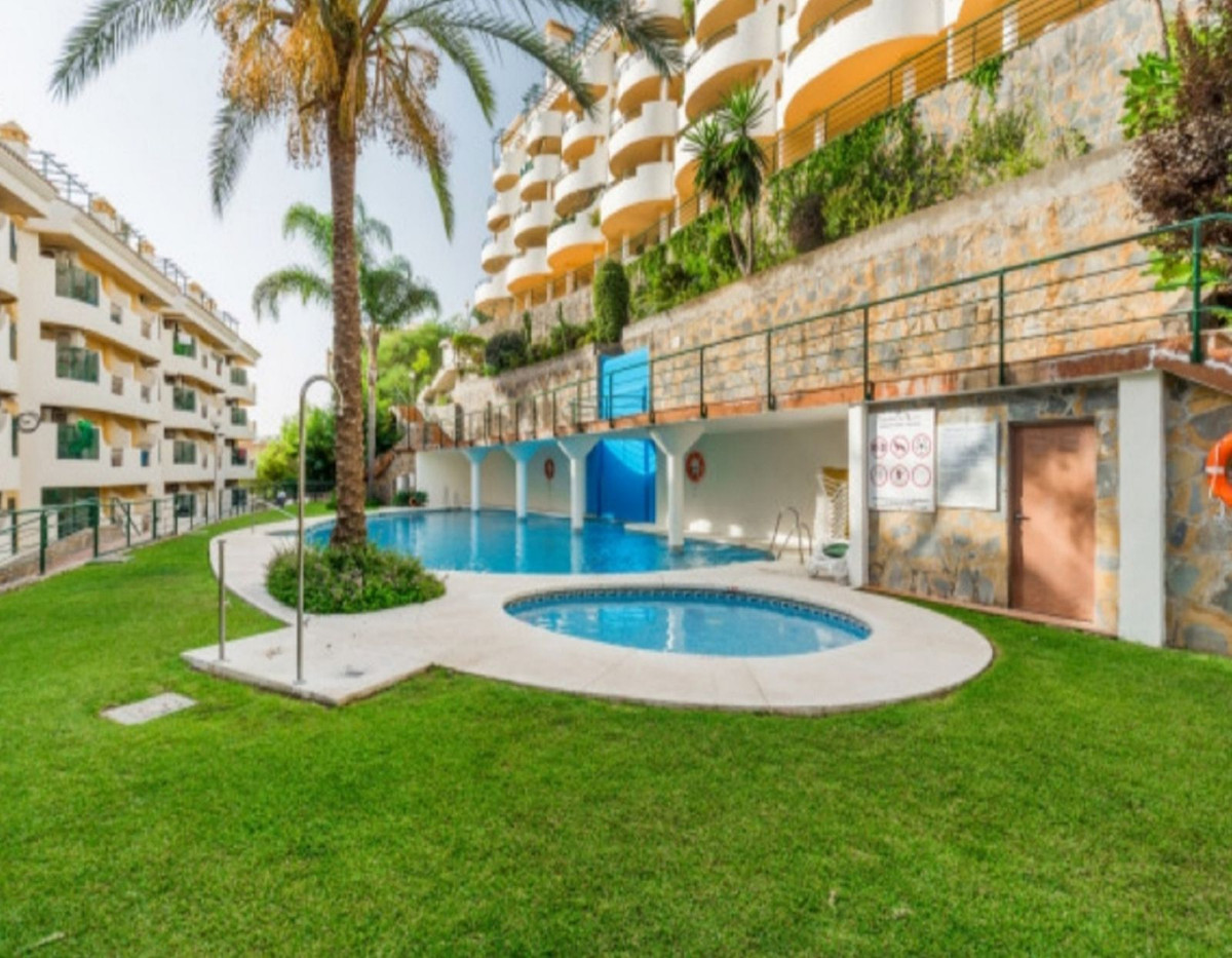 Tussenverdieping Appartement in Aloha-1