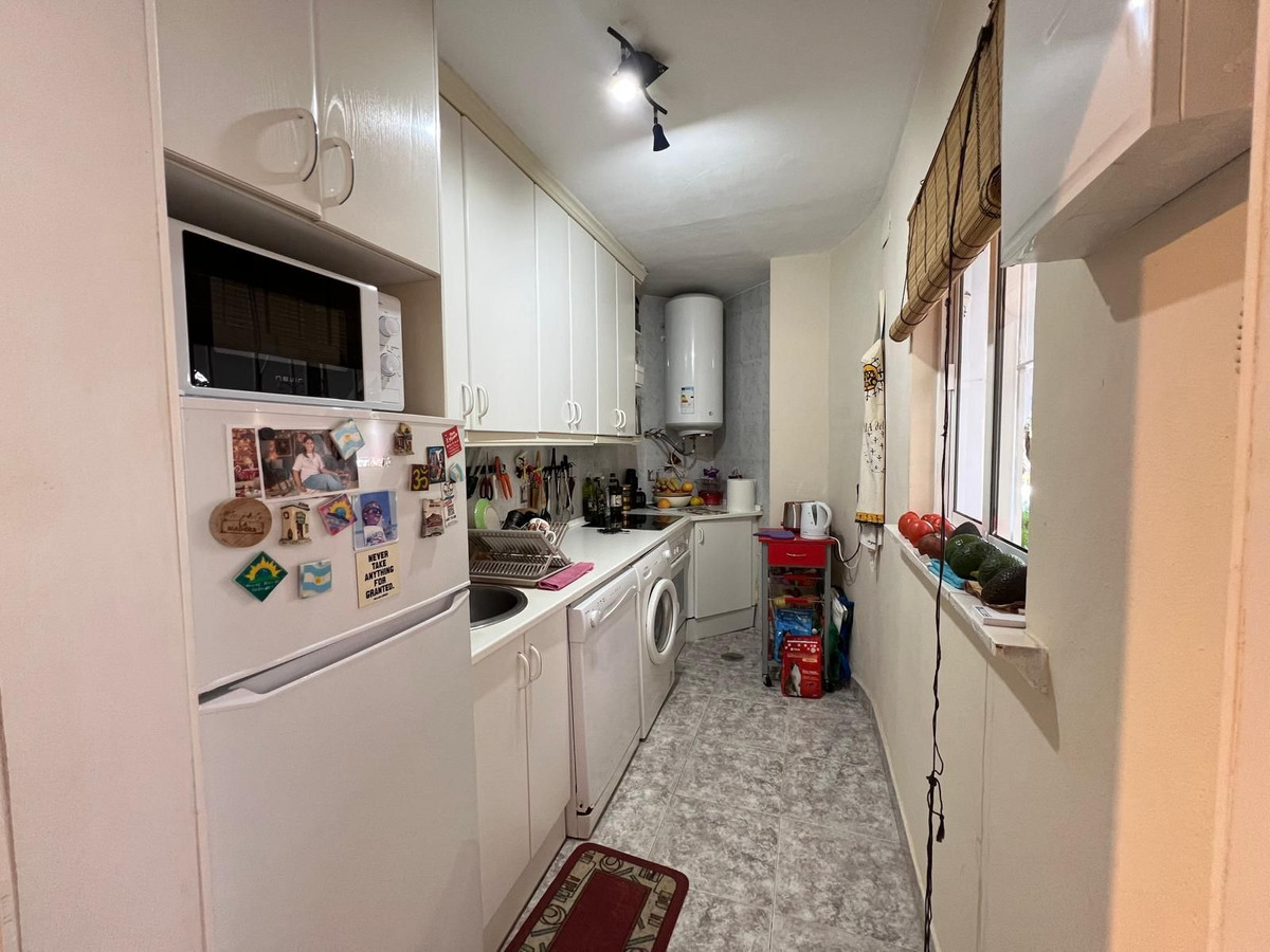 Begane grond appartement in Aloha-14