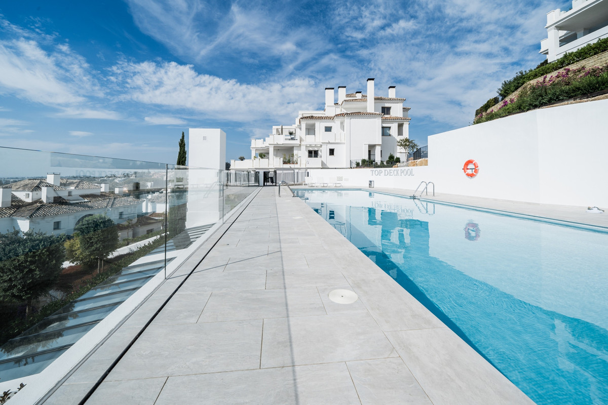 Appartement te koop in Aloha | 7 slaapkamers H5066296