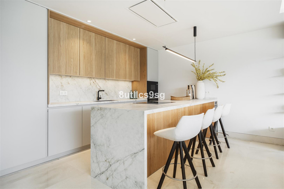 Appartement te koop in Aloha | 2 slaapkamers H5081185
