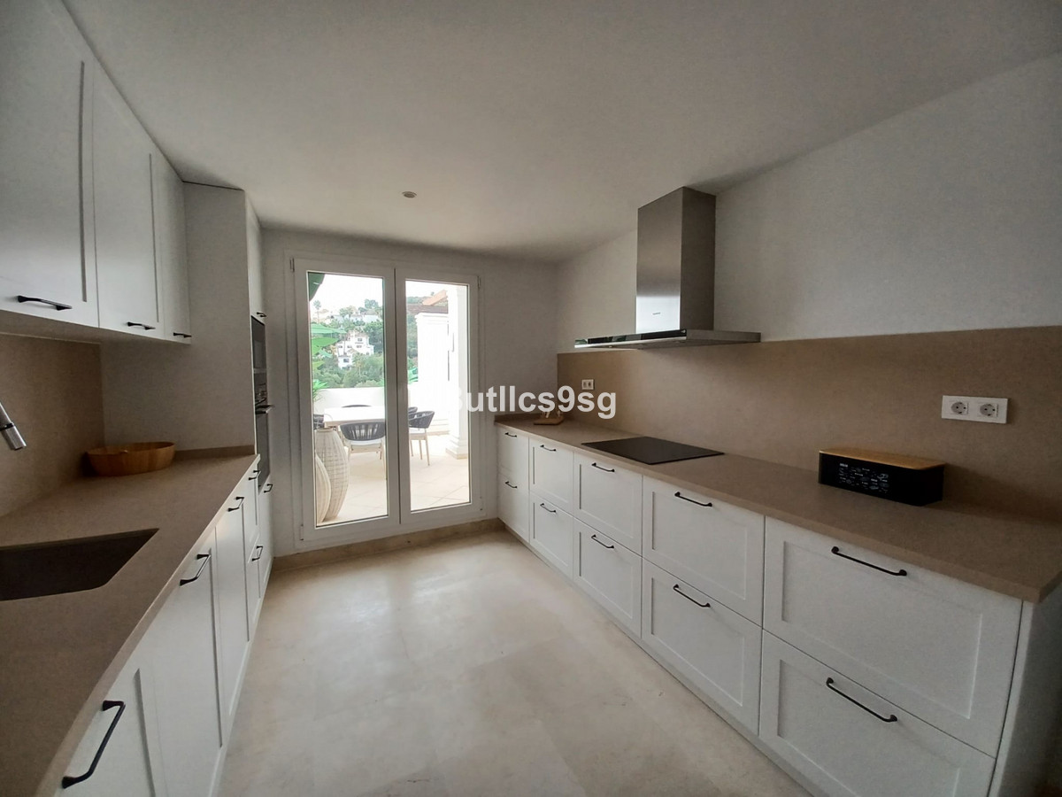 Appartement te koop in Aloha | 3 slaapkamers H5104435