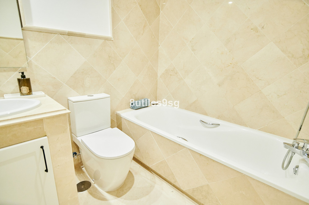 Appartement te koop in Aloha | 3 slaapkamers H5104435