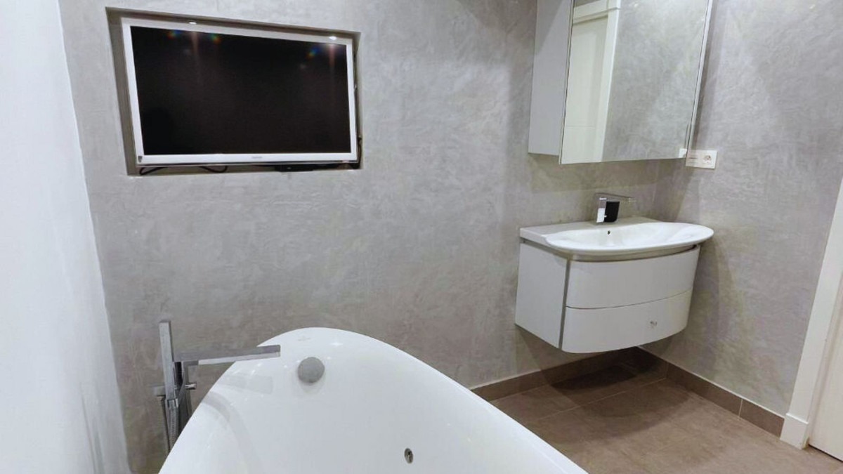 Appartement te koop in Aloha | 2 slaapkamers H5108689