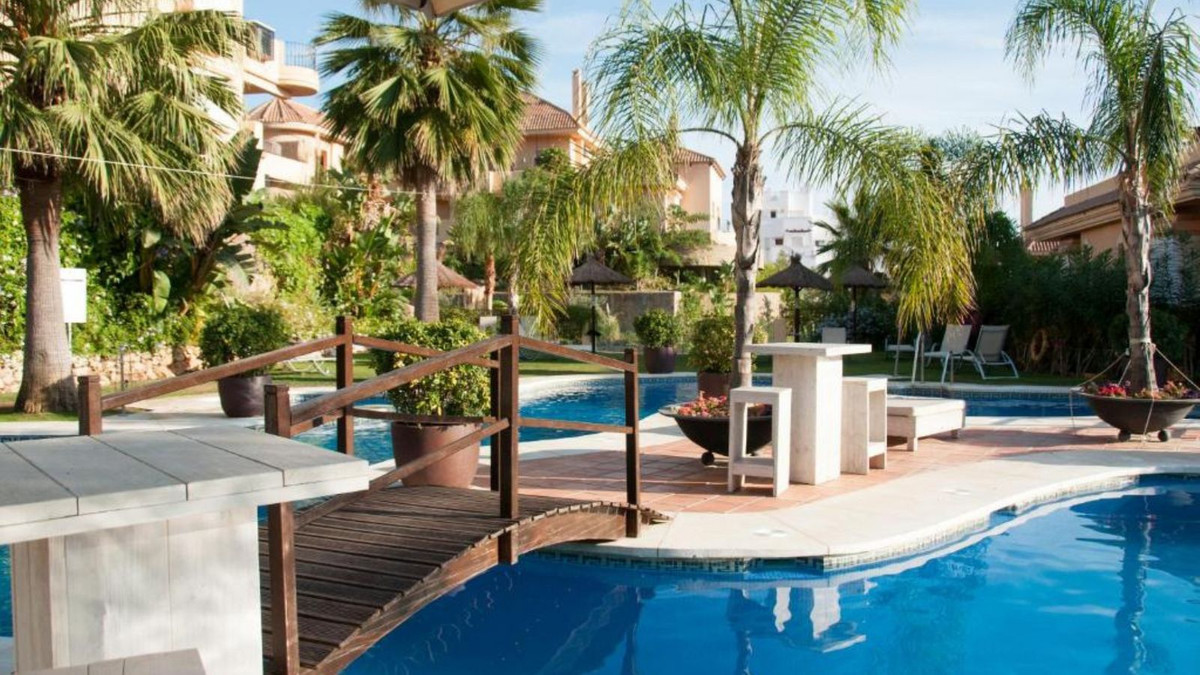 Appartement te koop in Aloha | 2 slaapkamers H5108689