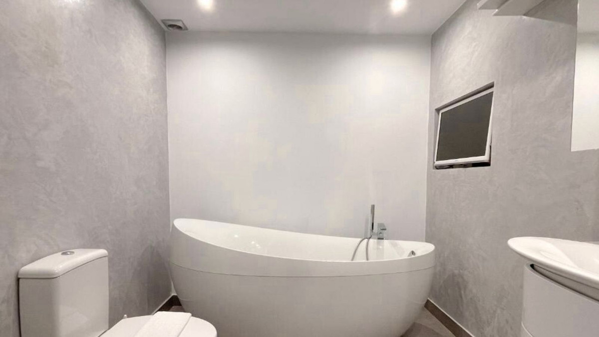 Appartement te koop in Aloha | 2 slaapkamers H5108689