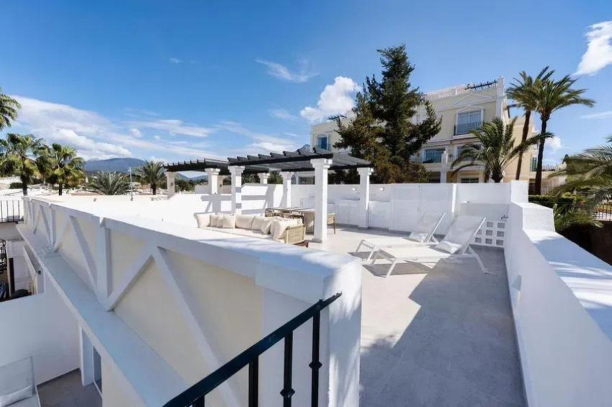 Penthouse Duplex te koop in Aloha | 3 slaapkamers H5116408