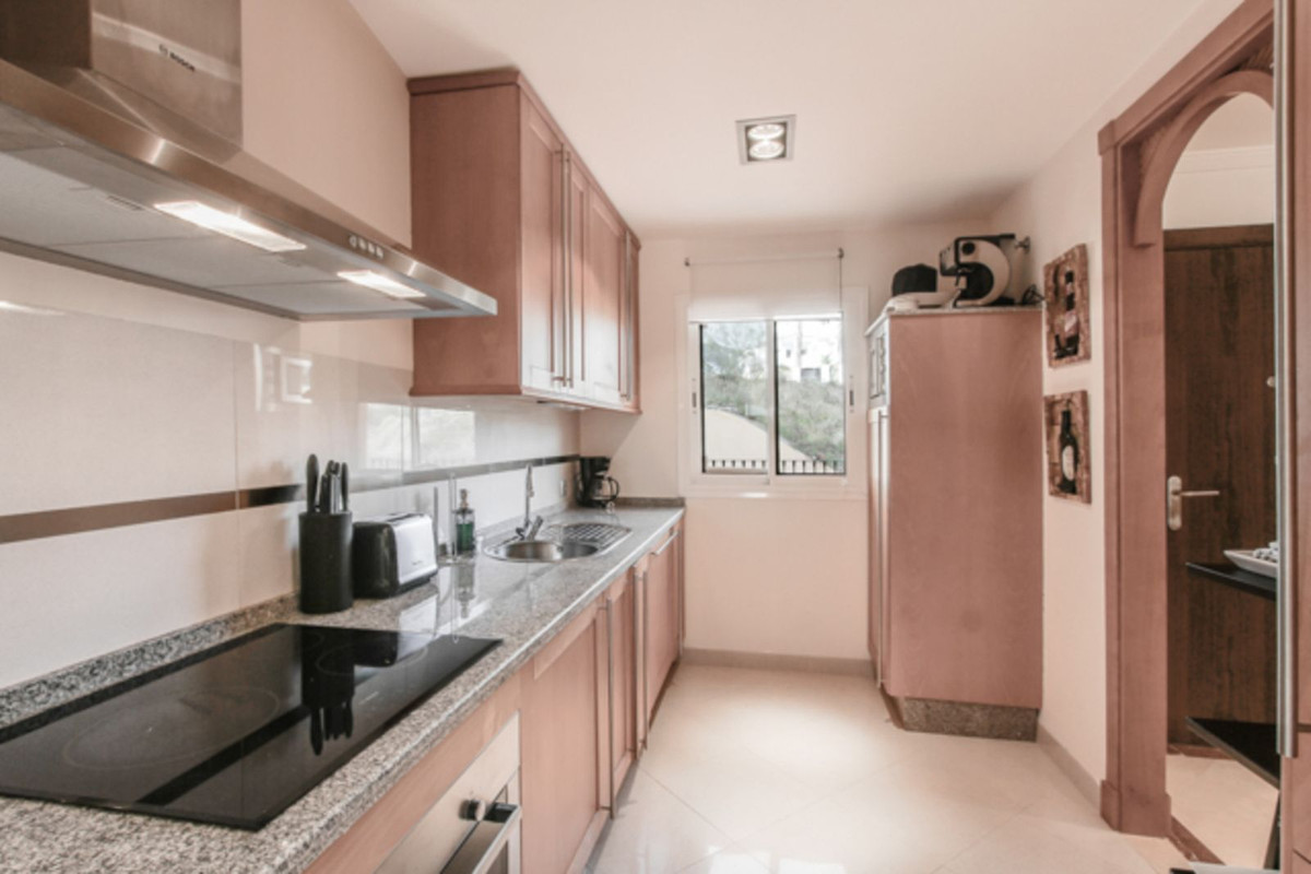 Appartement te koop in Aloha | 2 slaapkamers H5133199