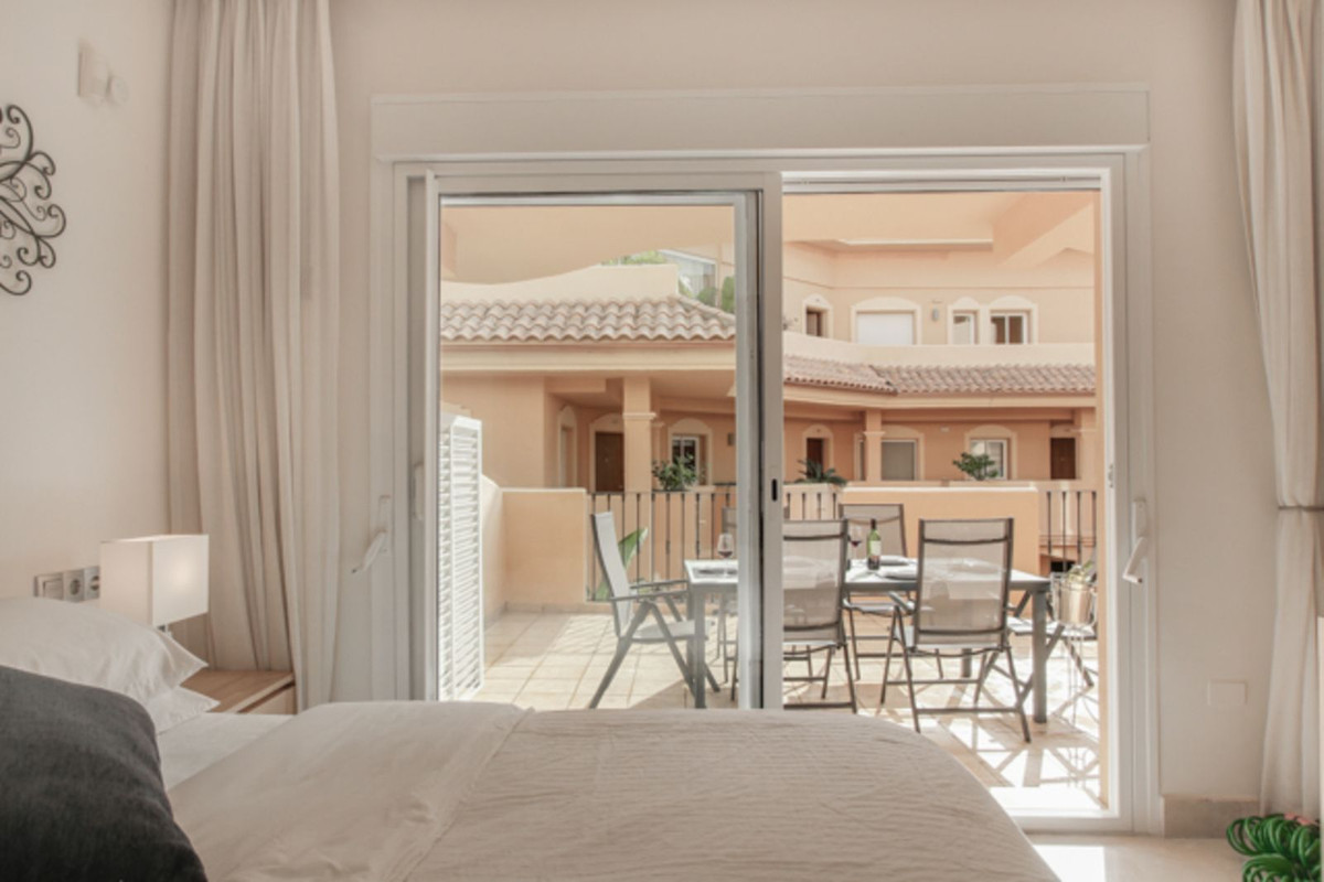 Appartement te koop in Aloha | 2 slaapkamers H5133199