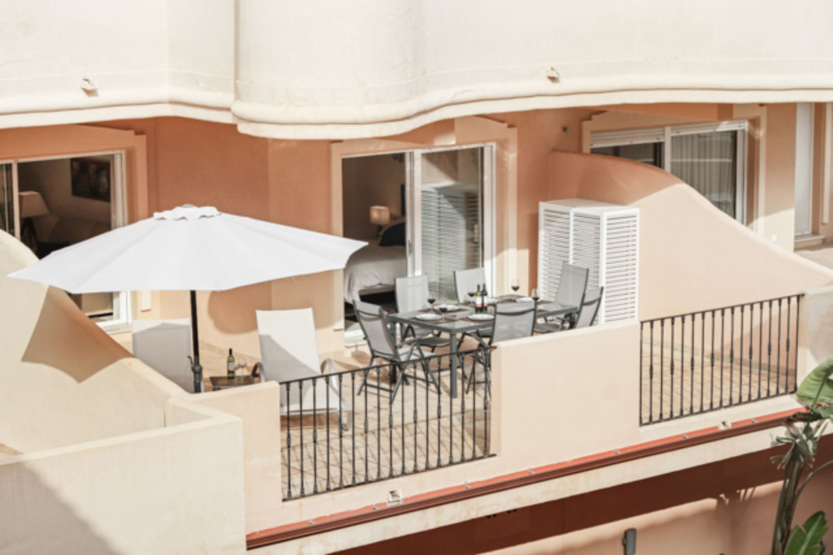 Appartement te koop in Aloha | 2 slaapkamers H5133199
