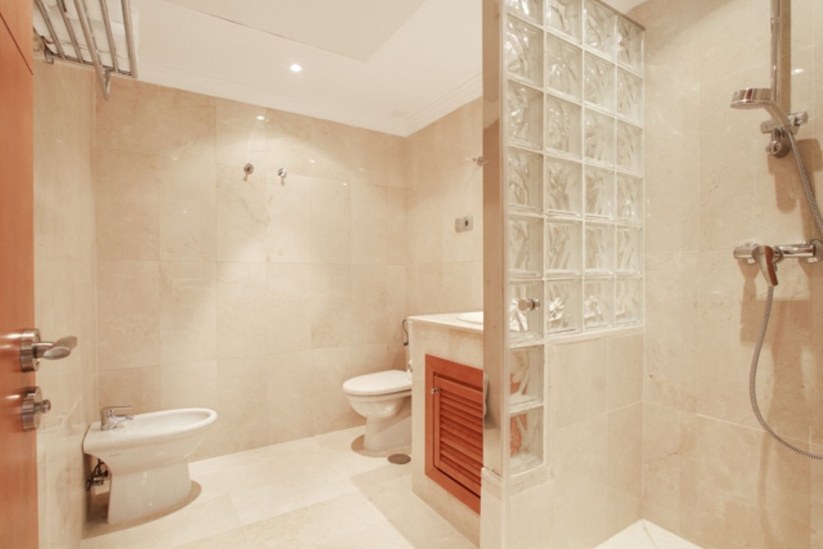 Appartement te koop in Aloha | 2 slaapkamers H5133199