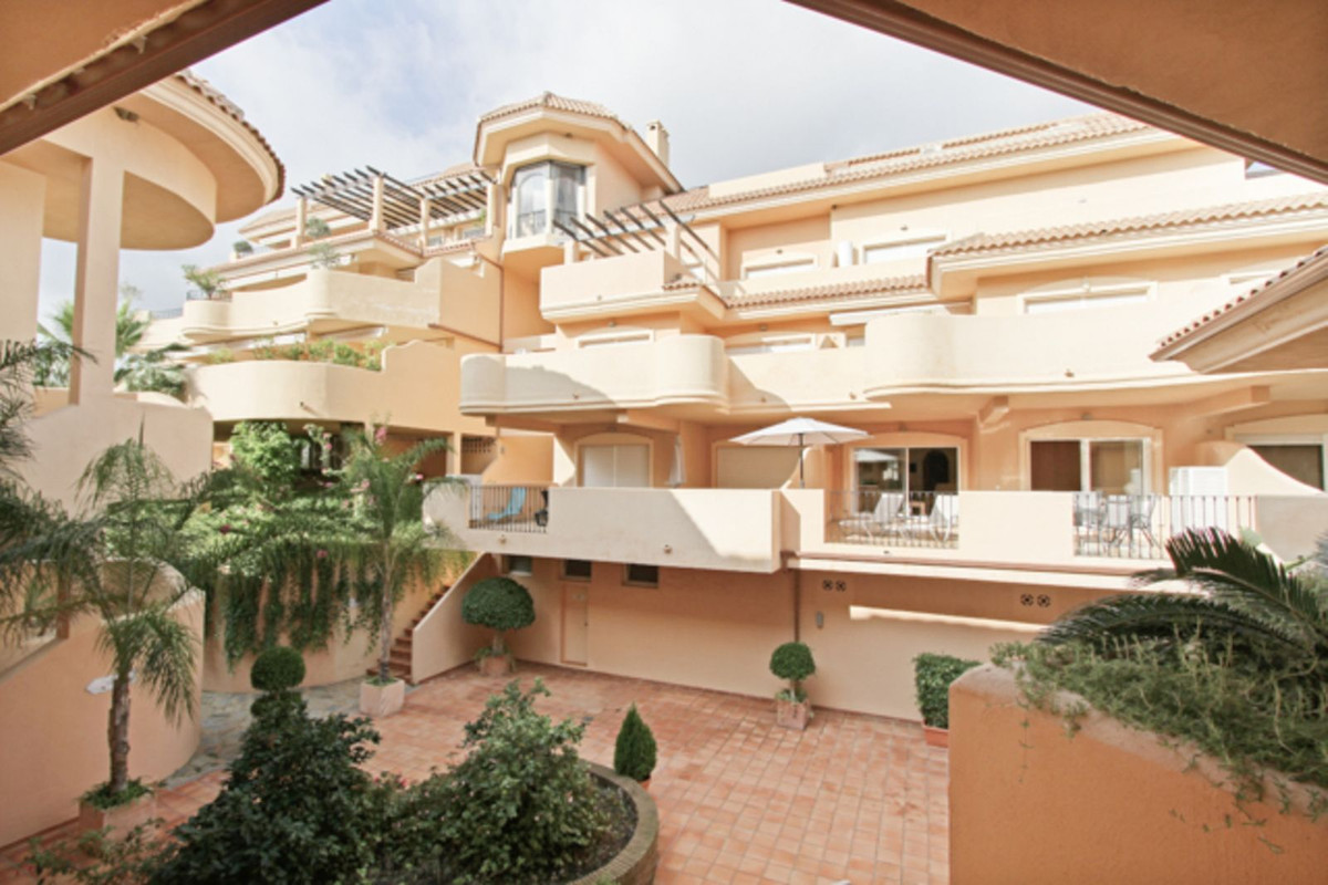 Appartement te koop in Aloha | 2 slaapkamers H5133199