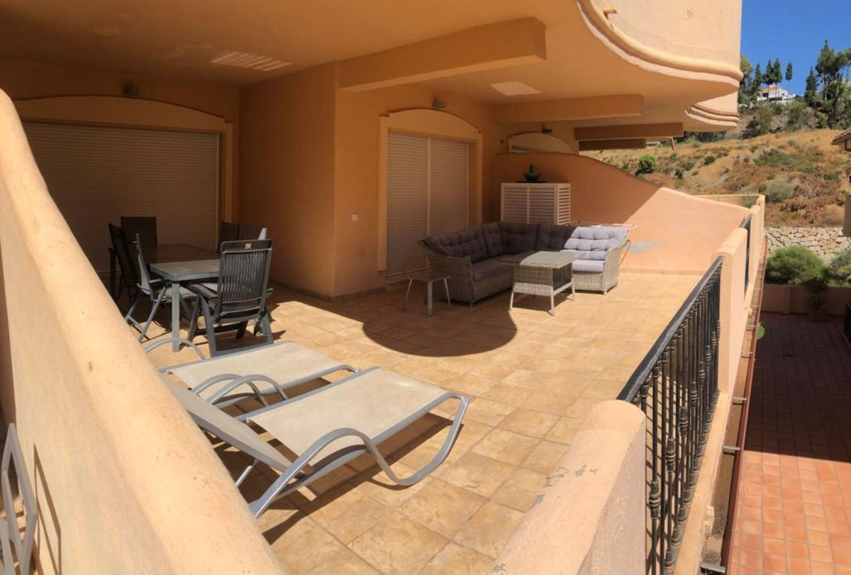 Appartement te koop in Aloha | 2 slaapkamers H5133199
