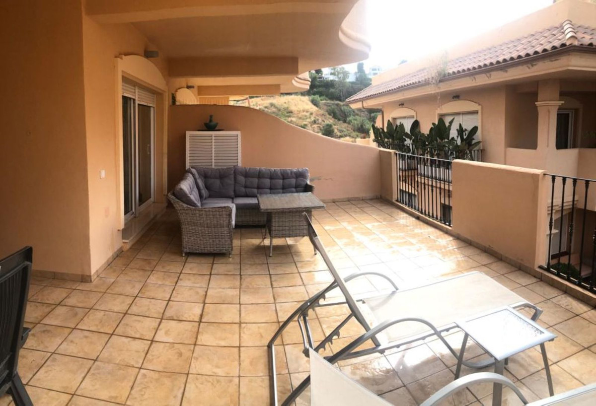 Appartement te koop in Aloha | 2 slaapkamers H5133199