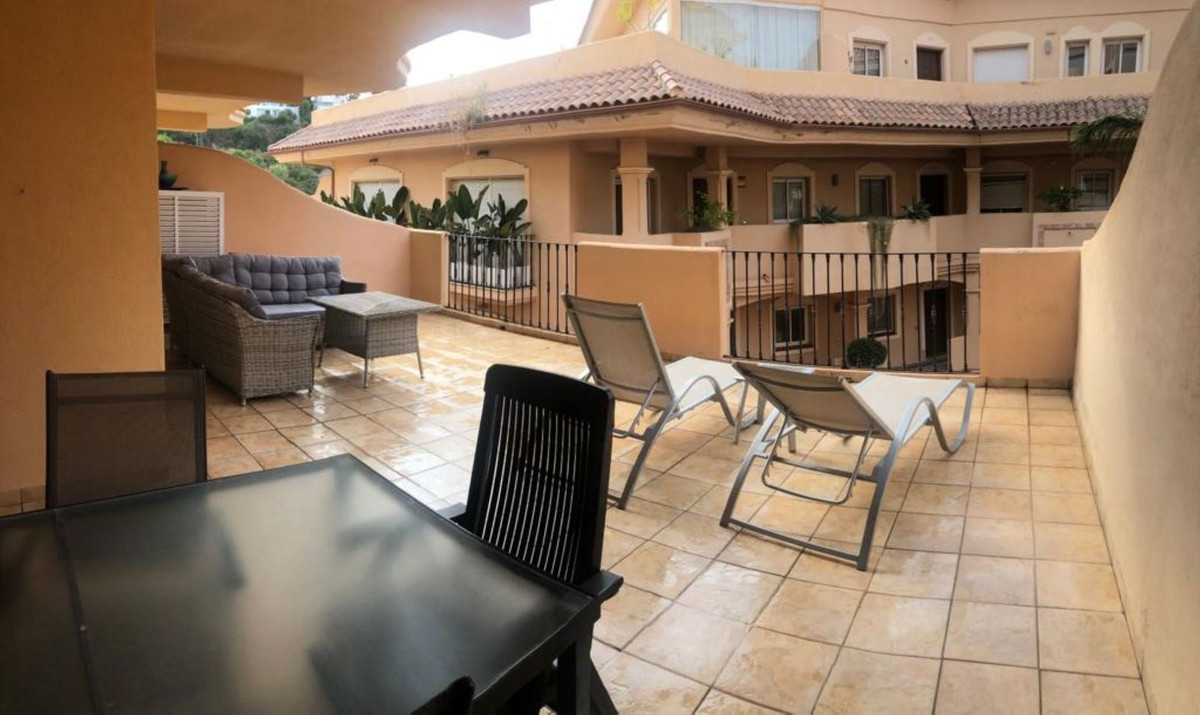 Appartement te koop in Aloha | 2 slaapkamers H5133199