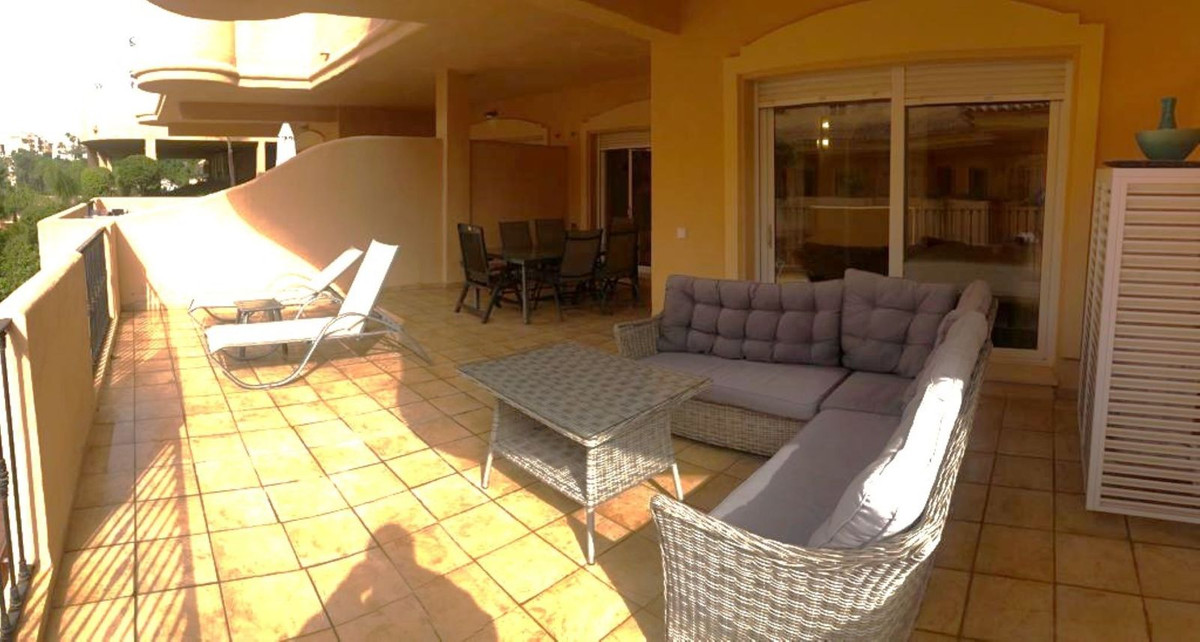 Appartement te koop in Aloha | 2 slaapkamers H5133199