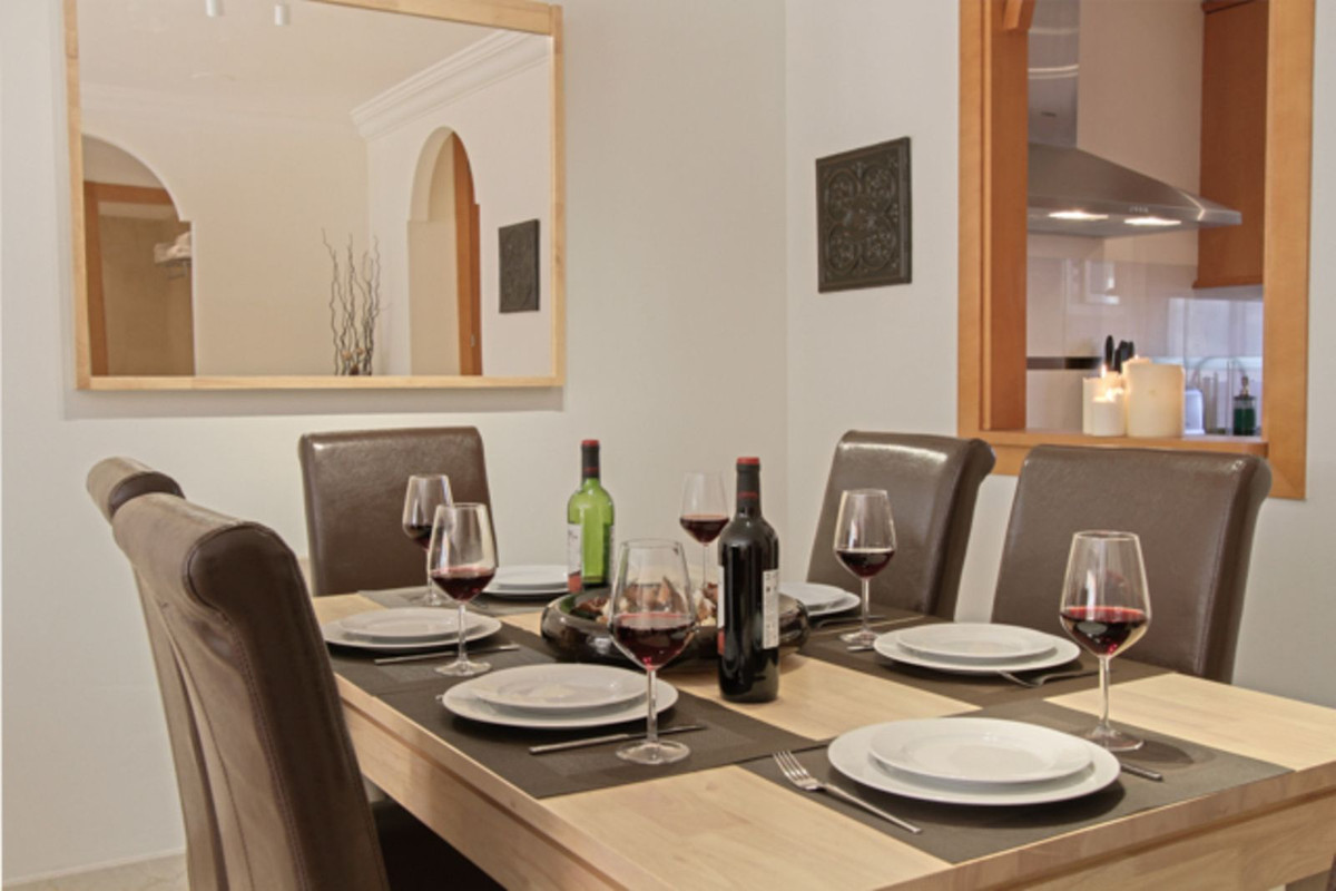 Appartement te koop in Aloha | 2 slaapkamers H5133199