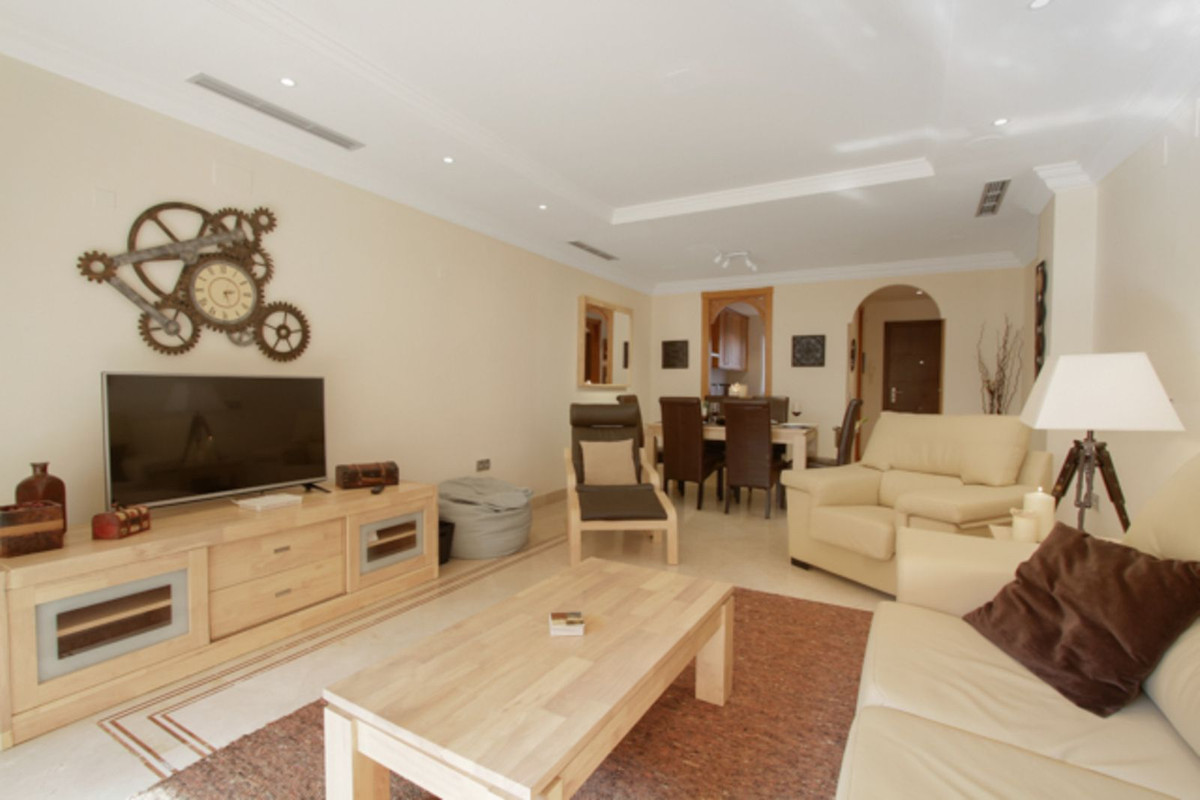 Appartement te koop in Aloha | 2 slaapkamers H5133199