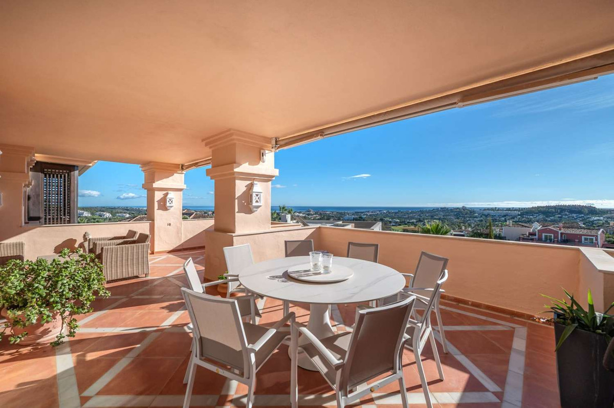Appartement te koop in Aloha | 3 slaapkamers H5134546