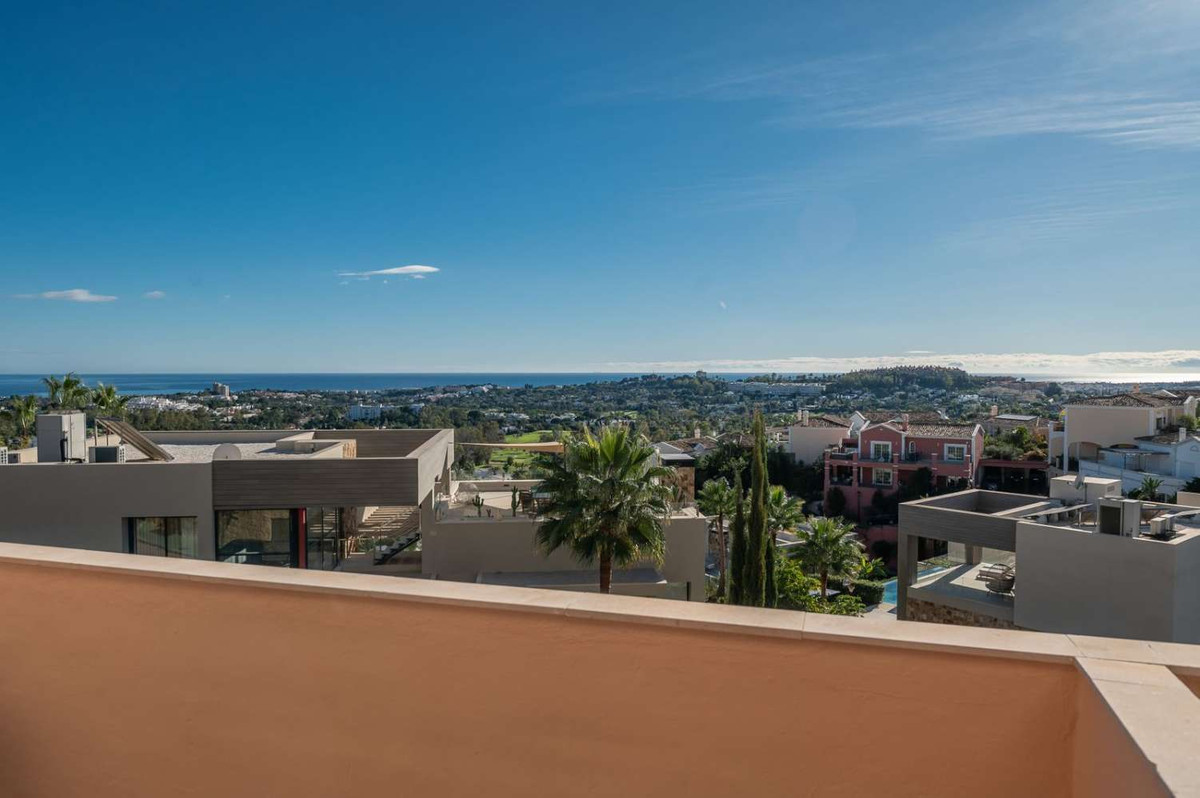 Appartement te koop in Aloha | 3 slaapkamers H5134546