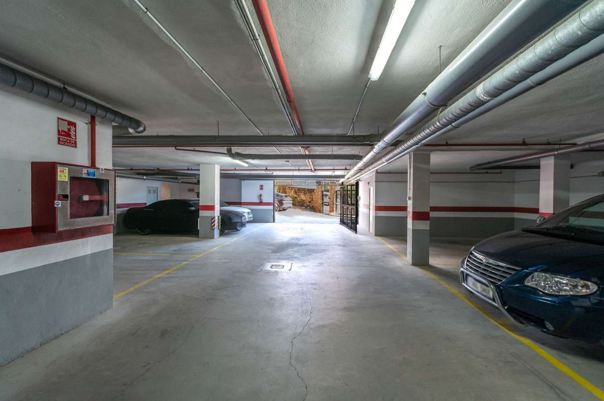 Appartement te koop in Aloha | 3 slaapkamers H5134546