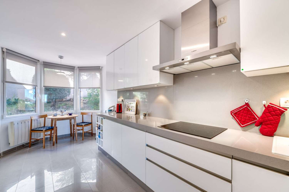 Appartement te koop in Aloha | 3 slaapkamers H5134546
