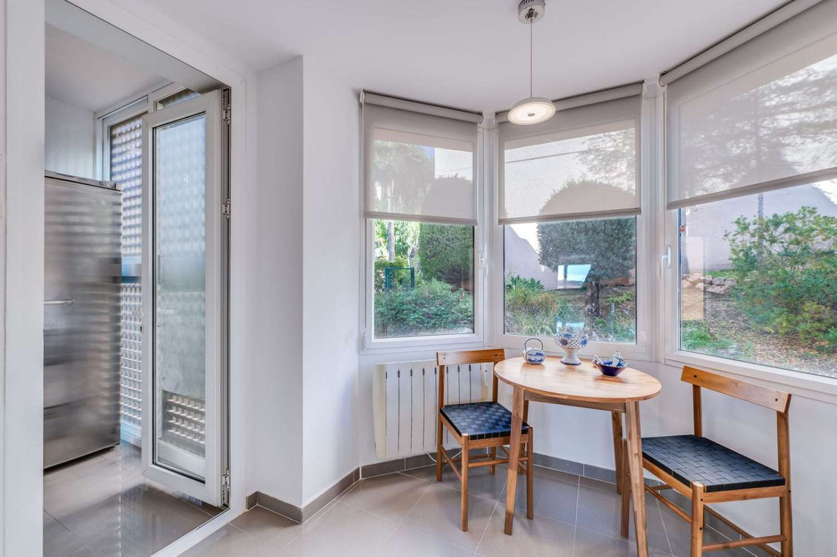 Appartement te koop in Aloha | 3 slaapkamers H5134546