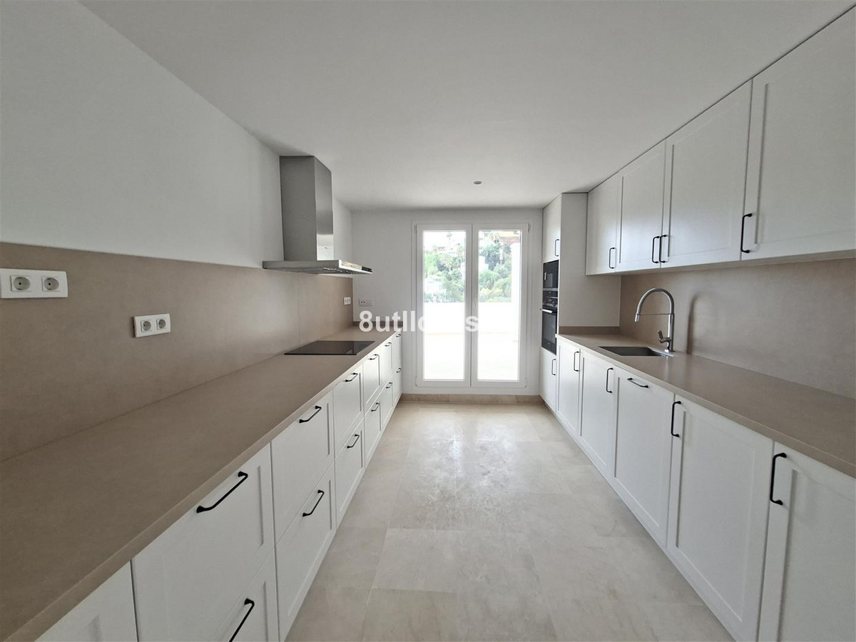 Appartement te koop in Aloha | 2 slaapkamers H5167807