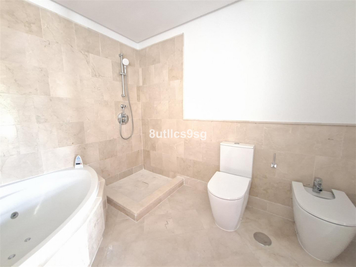 Appartement te koop in Aloha | 2 slaapkamers H5167807