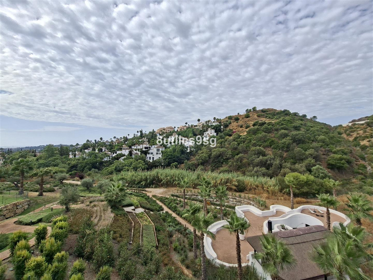 Appartement te koop in Aloha | 2 slaapkamers H5167807