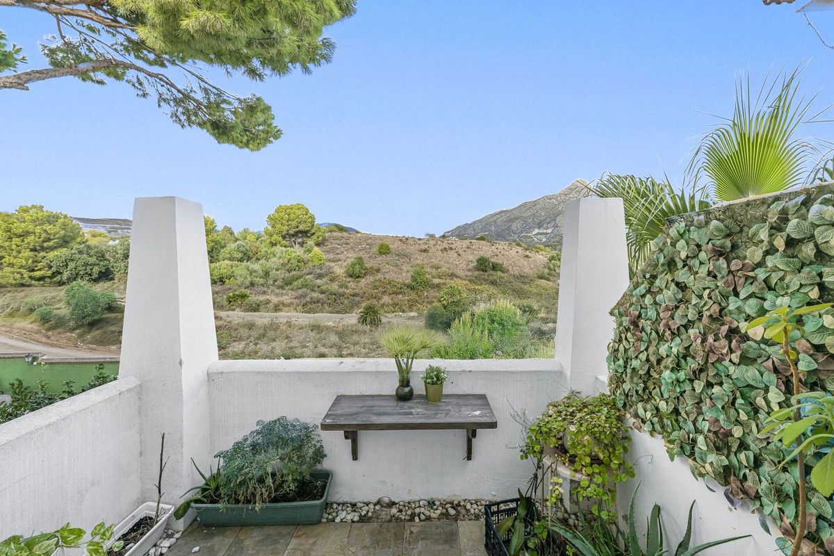 Appartement te koop in Aloha | 2 slaapkamers H5250706