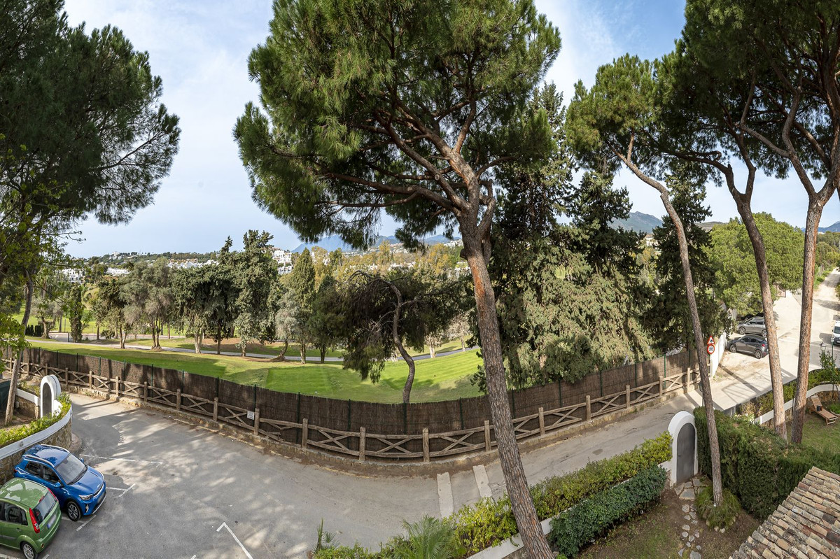 Appartement te koop in Aloha | 2 slaapkamers H5250706