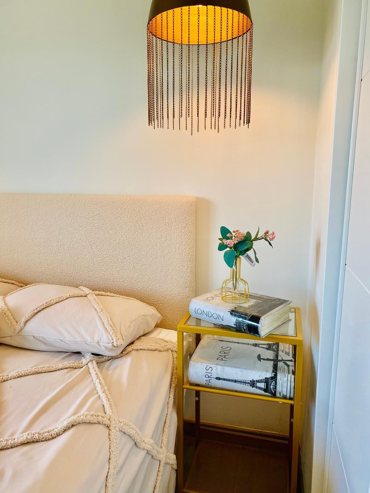 Appartement te koop in Aloha | 1 slaapkamers H5257876