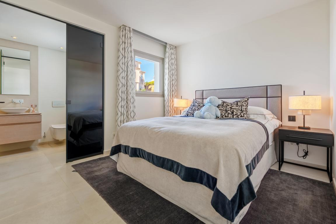 Property main view 40