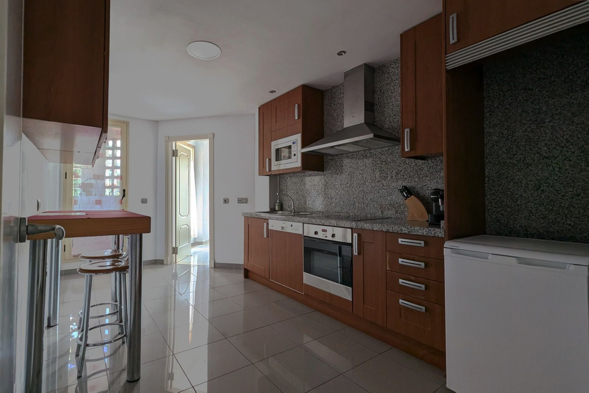 Appartement te koop in Aloha | 2 slaapkamers H5388007