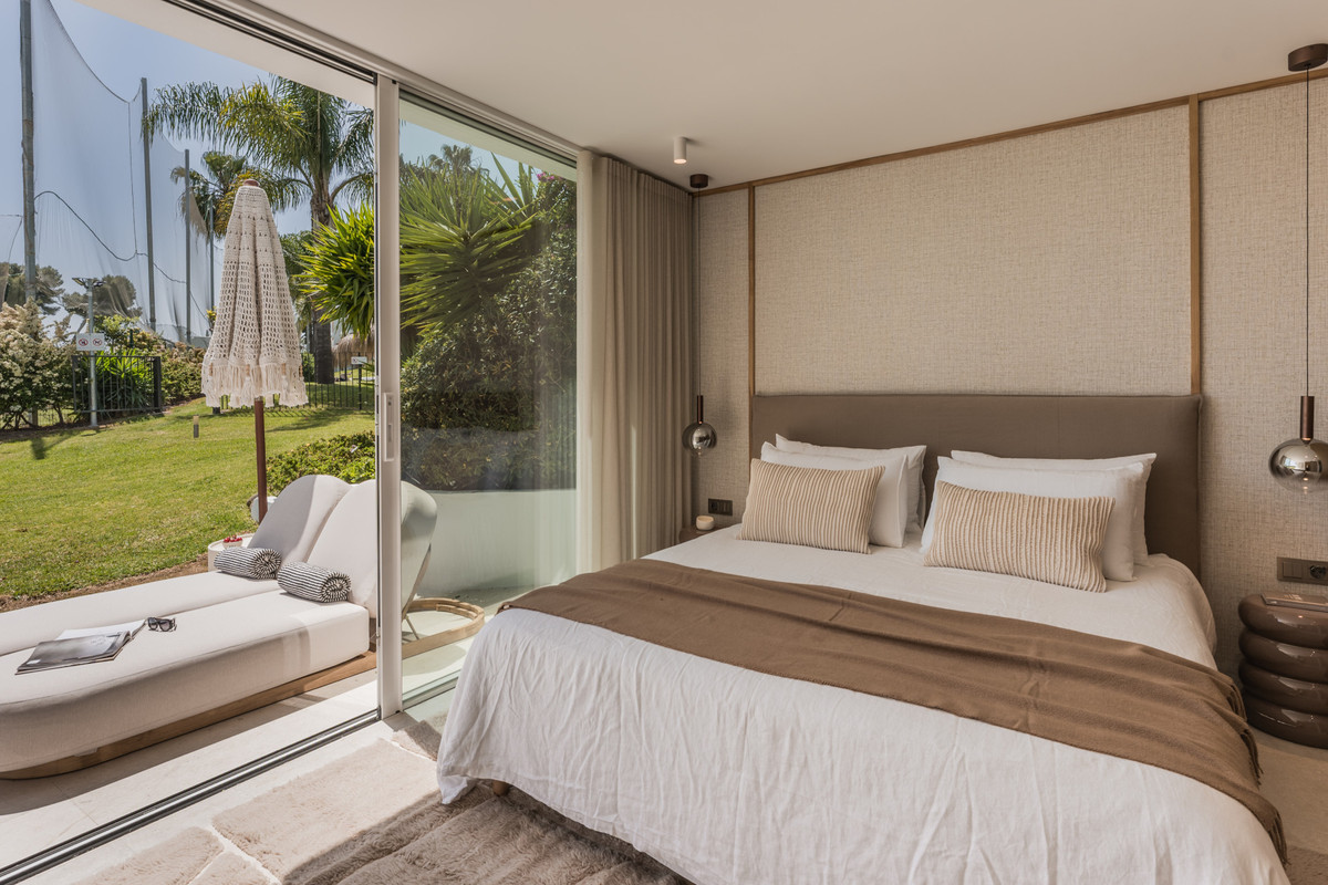 Property main view 44
