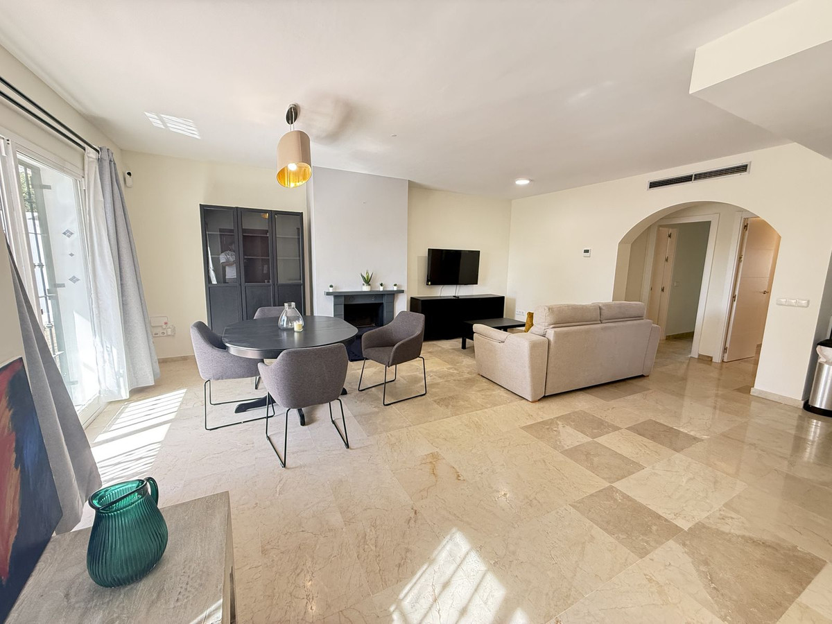 Appartement te koop in Aloha | 2 slaapkamers H5435794