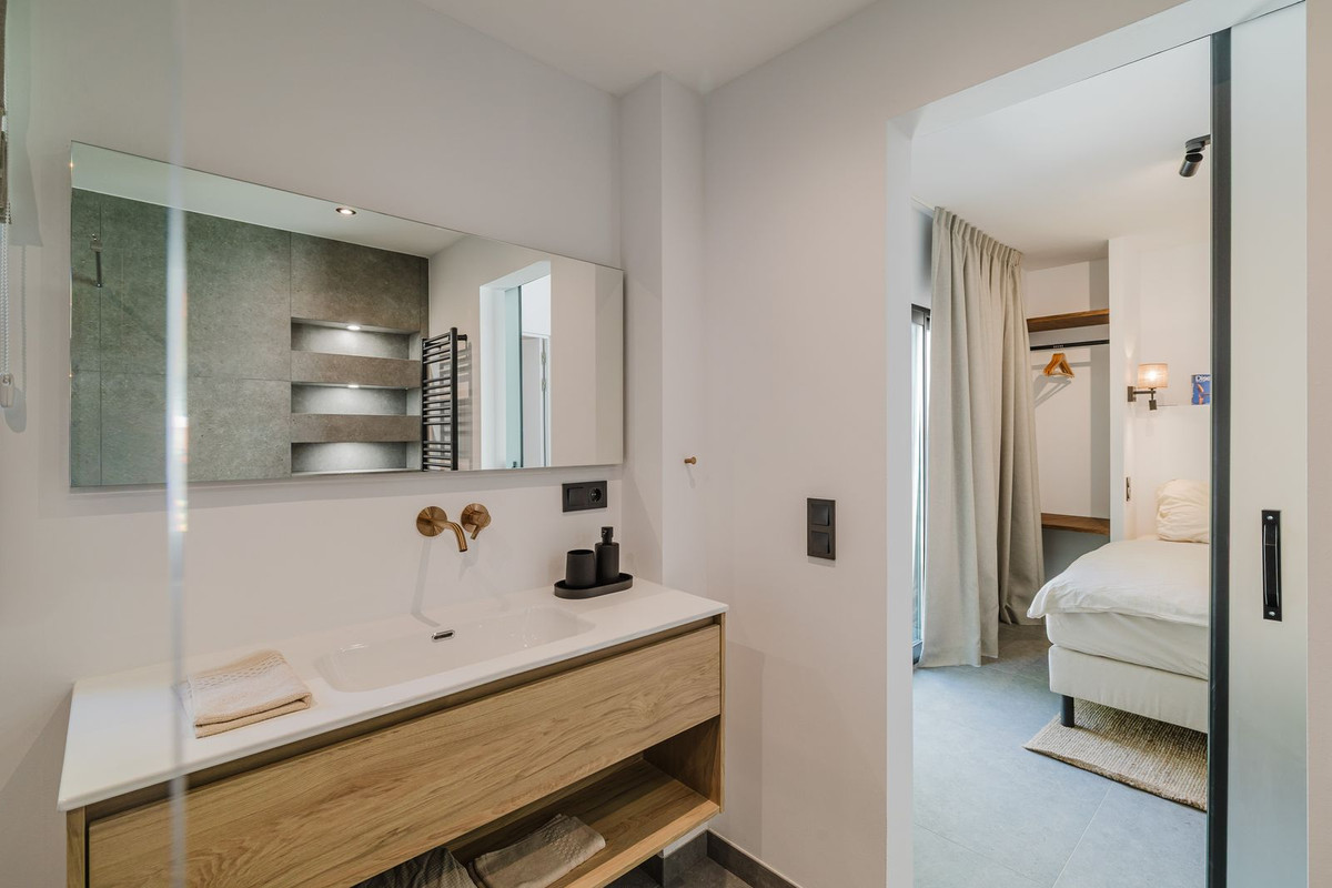 Property main view 24