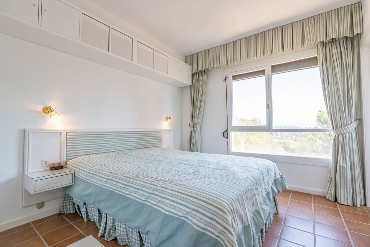 Appartement te koop in Aloha | 2 slaapkamers H5464705
